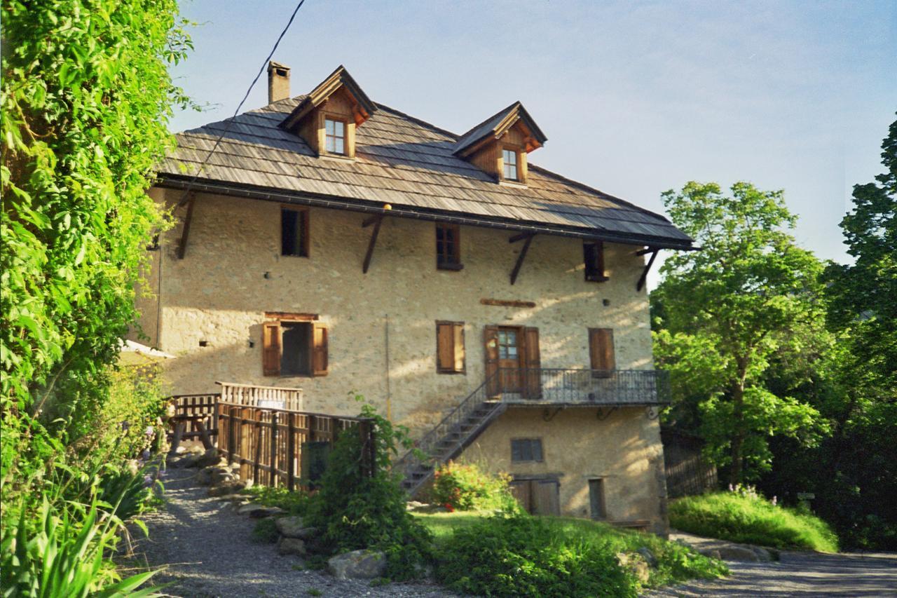 Gite De Boscodon Кро Экстерьер фото